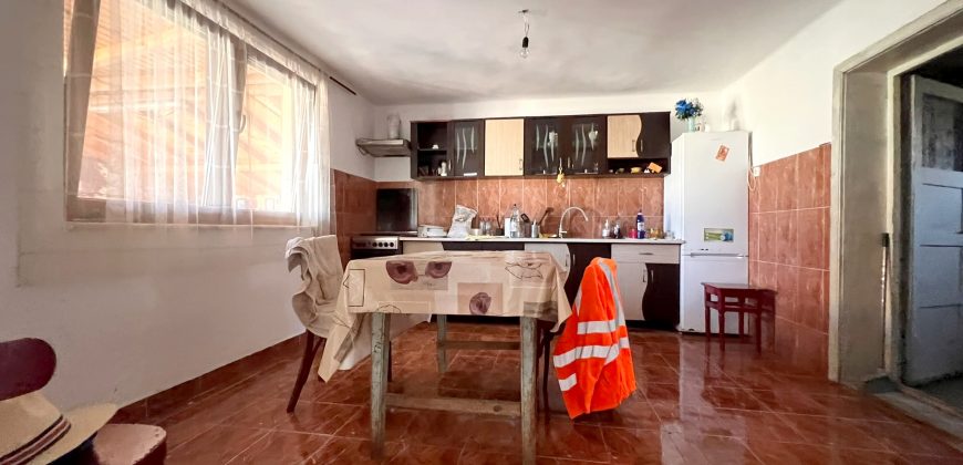 De vanzare, casa 3 camere, 500 mp teren, Micesti!