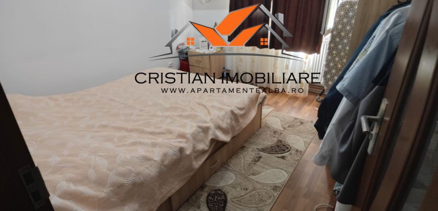 Apartament 3 camere decomandat, Parter, cu acces in curte, Cetate !