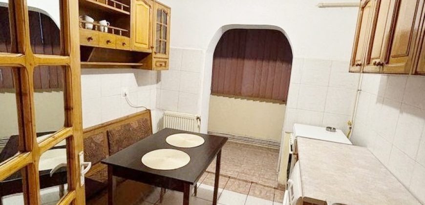 Apartament 2 camere decomandat , mobilat, utilat, Centru-Tolstoi!