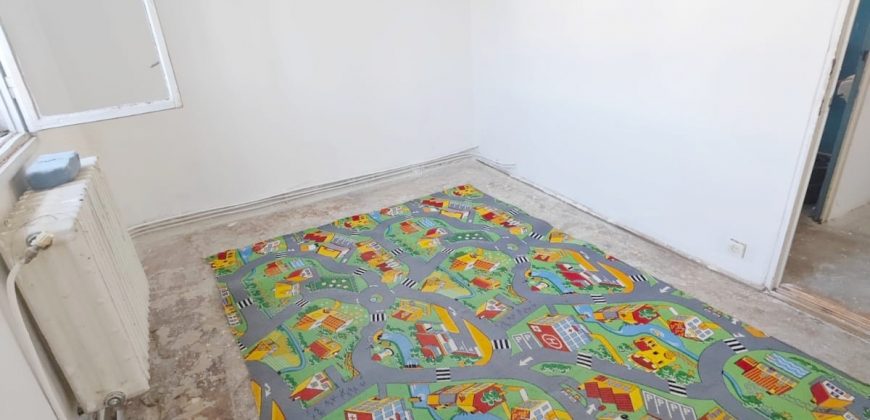 Apartament 2 camere, Cetate-zona Closca!