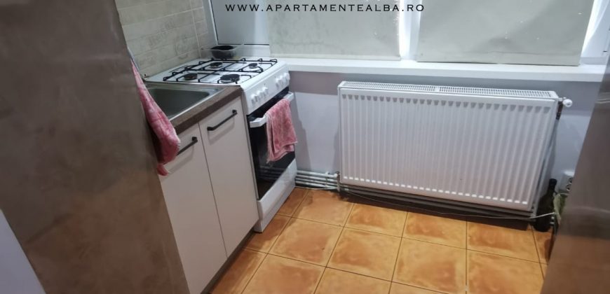 Apartament 2 camere, mobilat, utilat, Cetate-Mercur!