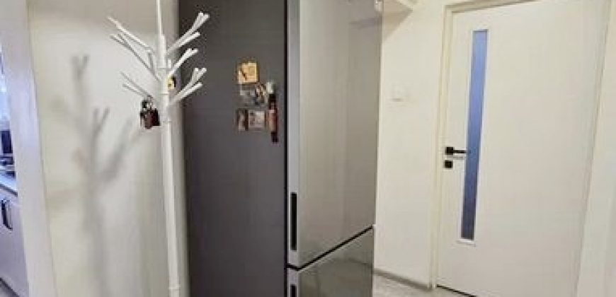 Apartament 2 camere, mobilat, utilat, Cetate !