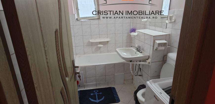 Apartament 2 camere, mobilat, utilat, Cetate-Piata!