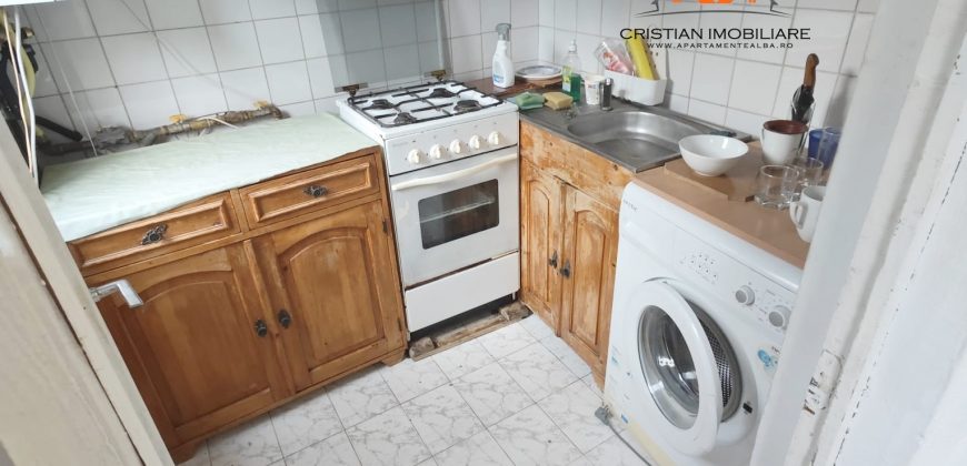 Apartament 2 camere, mobilat, utilat, Cetate!