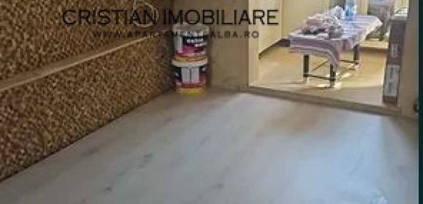 Apartament 2 camere decomandat, etaj 3, finisat, mobilat, Ampoi 3 !