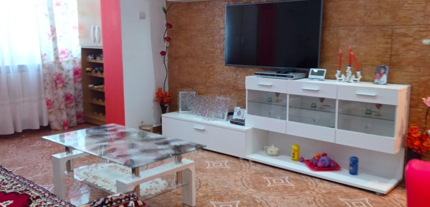 Apartament 2 camere etaj 3, finisat, mobilat, utilat, Blaj!