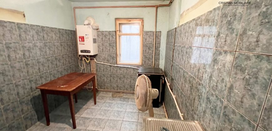 Apartament 3 camere, decomandat, Cetate-B-dul Transilvaniei!