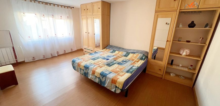 Apartament 2 camere decomandat, etaj 2, finisat, Cetate-Piata!