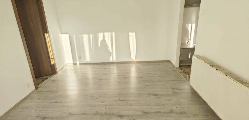 Apartament 2 camere, bloc de caramida, finisat, zona B-dul Transilvaniei!