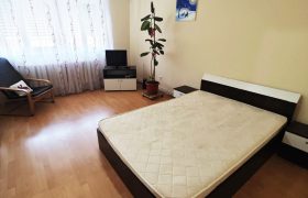 Garsoniera, mobilata ,utilata, Cetate, aproape de Bulevardul Transilvaniei !