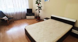 Garsoniera, mobilata ,utilata, Cetate, aproape de Bulevardul Transilvaniei !
