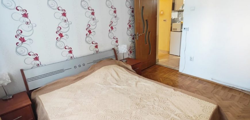 Apartament 2 camere, etaj 1, mobilat, utilat,Cetate-Spital!