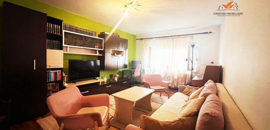 Apartament 3 camere decomandat ,finisat, Parter inalt, 2 bai, balcon, Cetate !
