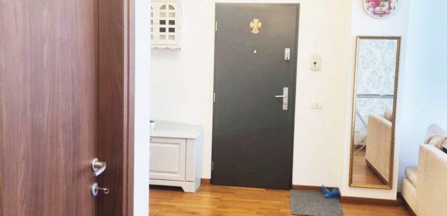 Apartament 2 camere , decomandat, Parter cu balcon, finisat, mobilat, utilat, Centru, bloc nou !