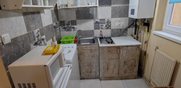 Apartament 2 camere, etaj 1, mobilat, utilat,Cetate-Spital!