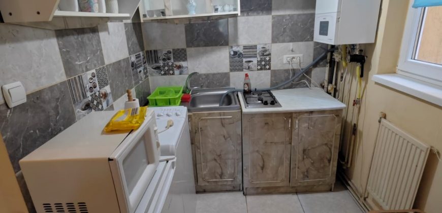 Apartament 2 camere, etaj 1, mobilat, utilat,Cetate-Spital!