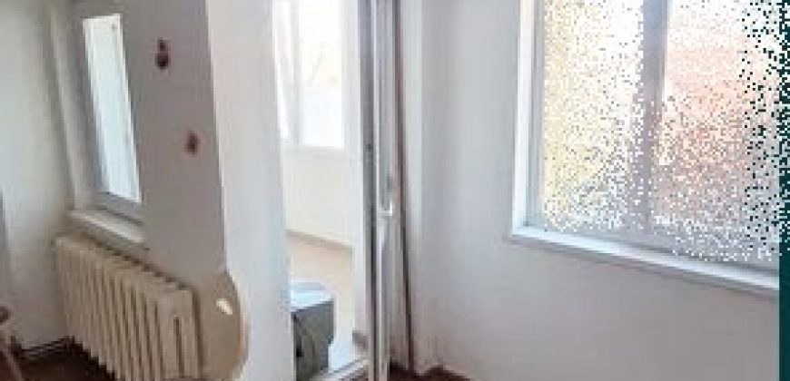 Apartament 2 camere decomandat, etaj 1, boxa, 2 balcoane, zona Bazin Olimpic!