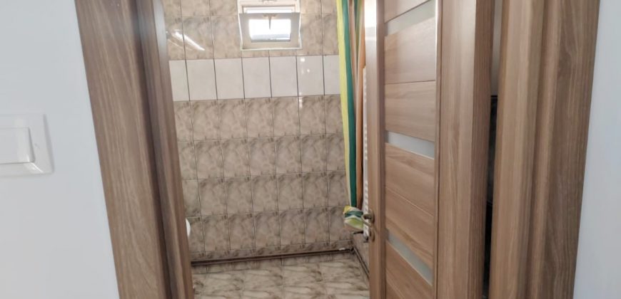 Apartament 2 camere, bloc de caramida, finisat, zona B-dul Transilvaniei!