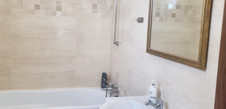 Apartament 2 camere , decomandat, Parter cu balcon, finisat, mobilat, utilat, Centru, bloc nou !