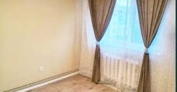 Garsoniera , etaj 3, finisata, cu balcon, zona Stadion!