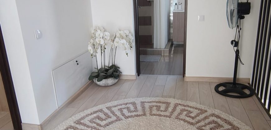 Duplex, 4 camere, mobilat-utilat, teren 230 mp, zona Centru!