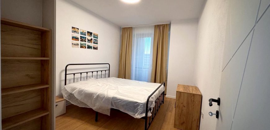 Apartament 3 camere, bloc nou, complet mobilat-utilat