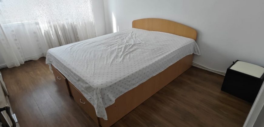 Apartament 2 camere decomandat, mobilat, utilat ,zona Sub Stadion !
