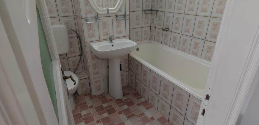 Apartament 2 camere decomandat, mobilat, utilat ,zona Sub Stadion !