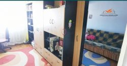 Apartament 3 camere decomandat, mobilat, utilat,bloc cu lift ,Centru !