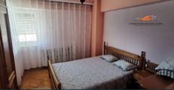 Apartament 3 camere decomandat, mobilat, utilat,bloc cu lift ,Centru !