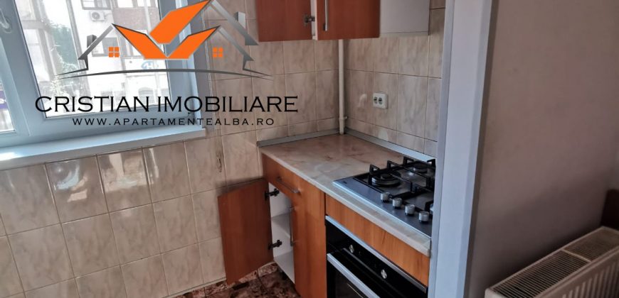 Apartament 2 camere decomandat, etaj 1, mobilat, utilat, Cetate!