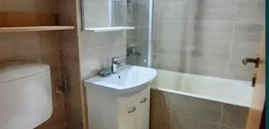 Apartament 3 camere decomandat, etaj 1, mobilat, utilat, Cetate!