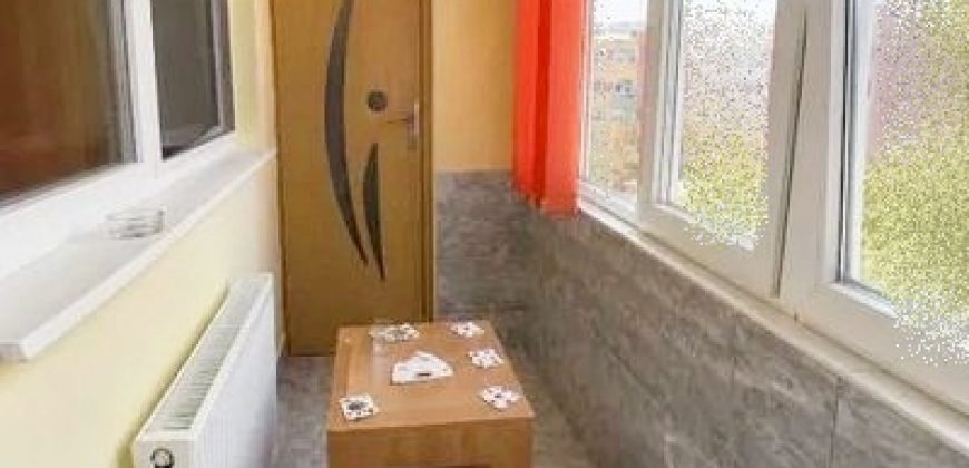 Apartament 2 camere , etaj 2, mobilat, utilat complet, Cetate-Closca!