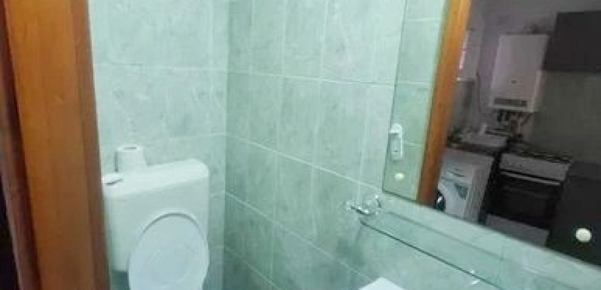 Garsoniera , etaj 1, 22 mp, Cetate!