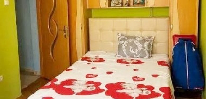 Apartament 2 camere , etaj 2, mobilat, utilat complet, Cetate-Closca!