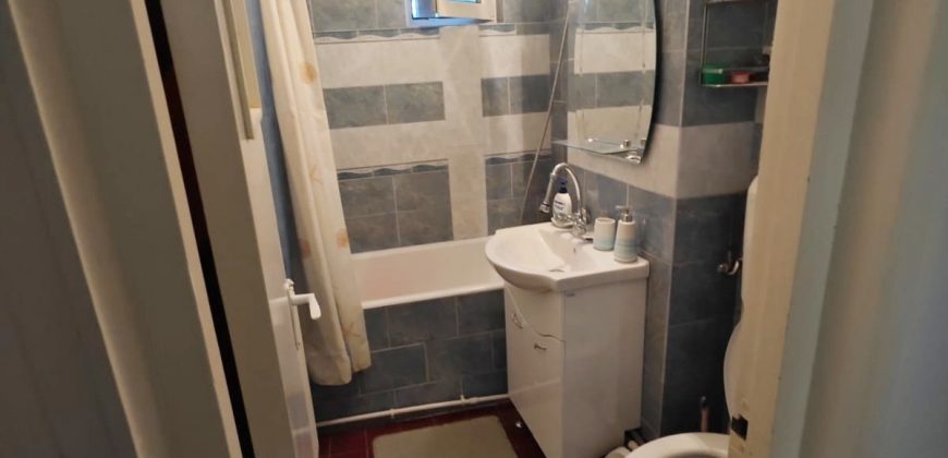 Apartament 2 camere, etaj 1, mobilat, utilat, Cetate!