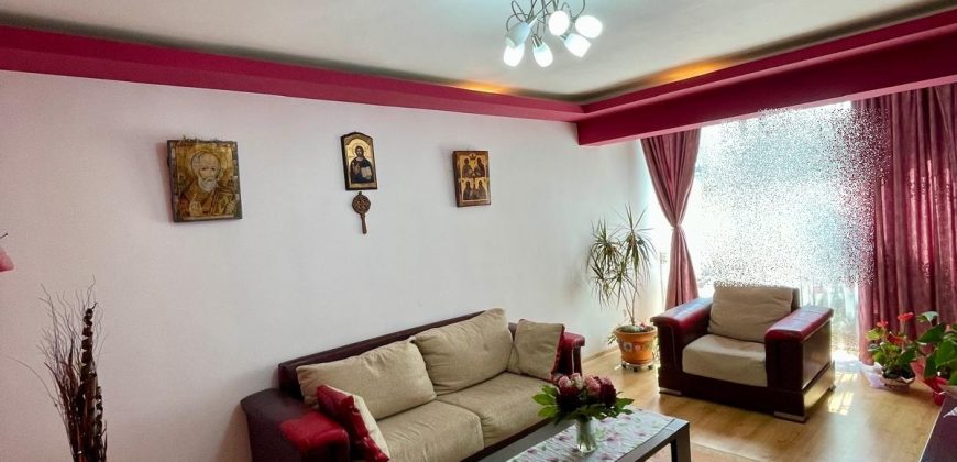 Apartament 4 camere decomandat, etaj 3, finisat, mobilat, utilat, CETATE!