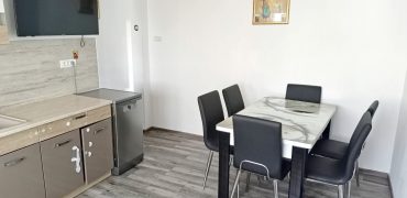 Apartament complet renovat, 4 camere, etaj intermediar, Cetate-B-dul Transilvaniei!