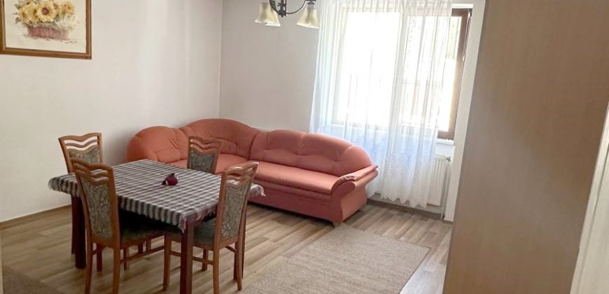 Apartament 2 camere, 90 mp, la casa, partial mobilat, Centru