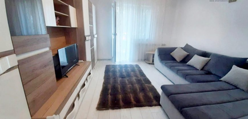 Apartament 2 camere, etaj 1, Cetate !