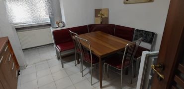 Apartament 2 camere decomandat, etaj 3, Cetate-Bulevard !