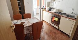 Apartament 3 camere decomandat, etaj 1, mobilat, utilat,bloc nou, Cetate-TOLSTOI !