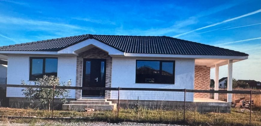 Casa individuala semifinisata, pe nivel, cartier Orizont
