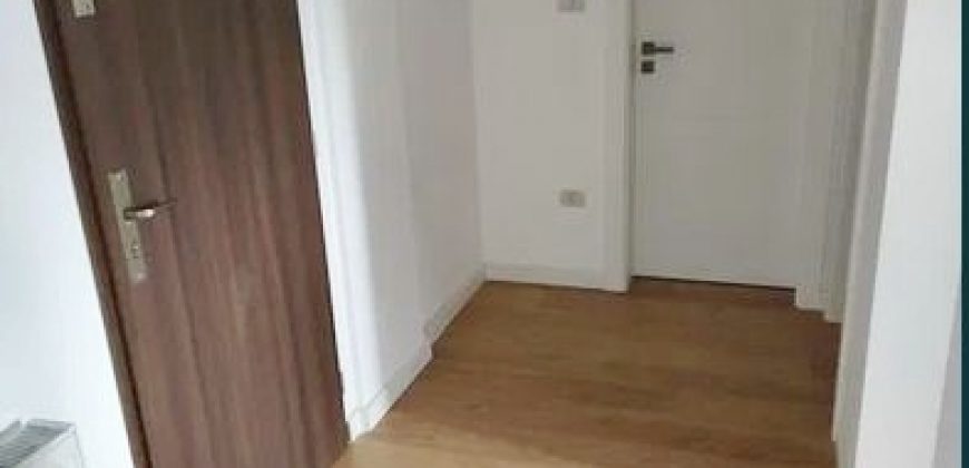 Apartament 2 camere, bloc nou, mobilat, utilat, Cetate, aproape de Liceul H.C.C !