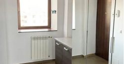Garsoniera , 41 mp ,etaj intermediar, finisata, mobilata,utilata, Centru!