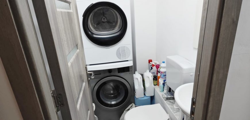 Apartament 3 camere decomandat Cetate, etaj 2, finisat complet, mobilat, utilat!