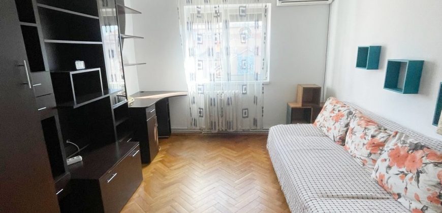 Apartament 4 camere decomandat, etaj 3, mobilat, utilat, Cetate !