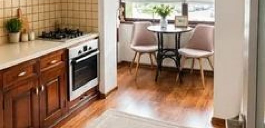 Apartament 3 camere decomandat, etaj 1, cu 2 bai, Ampoi 3 !